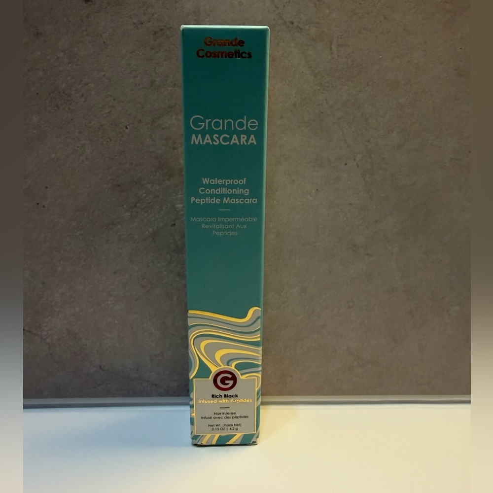 Grande cosmetics rich black mascara